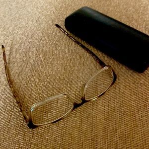 Reading glasses